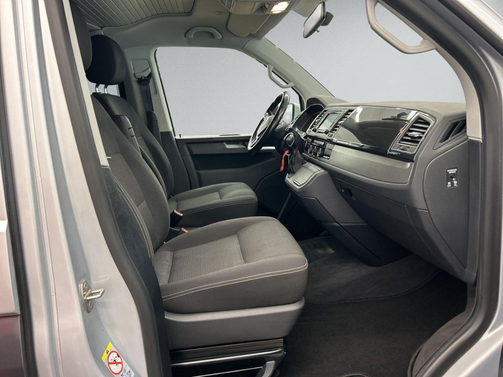 Volkswagen T6 California Beach