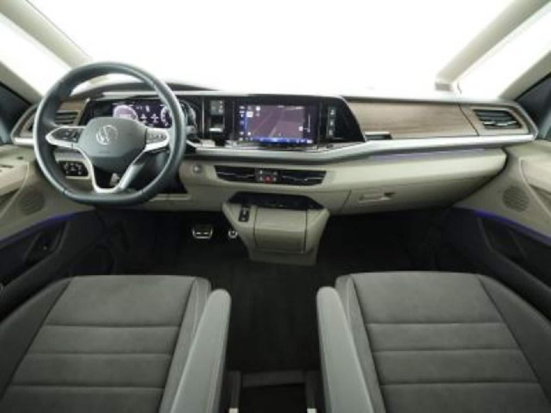 Volkswagen Multivan Style