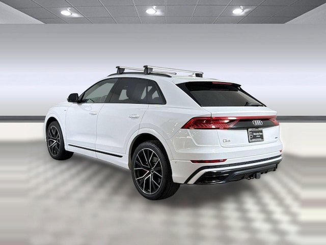2021 Audi Q8