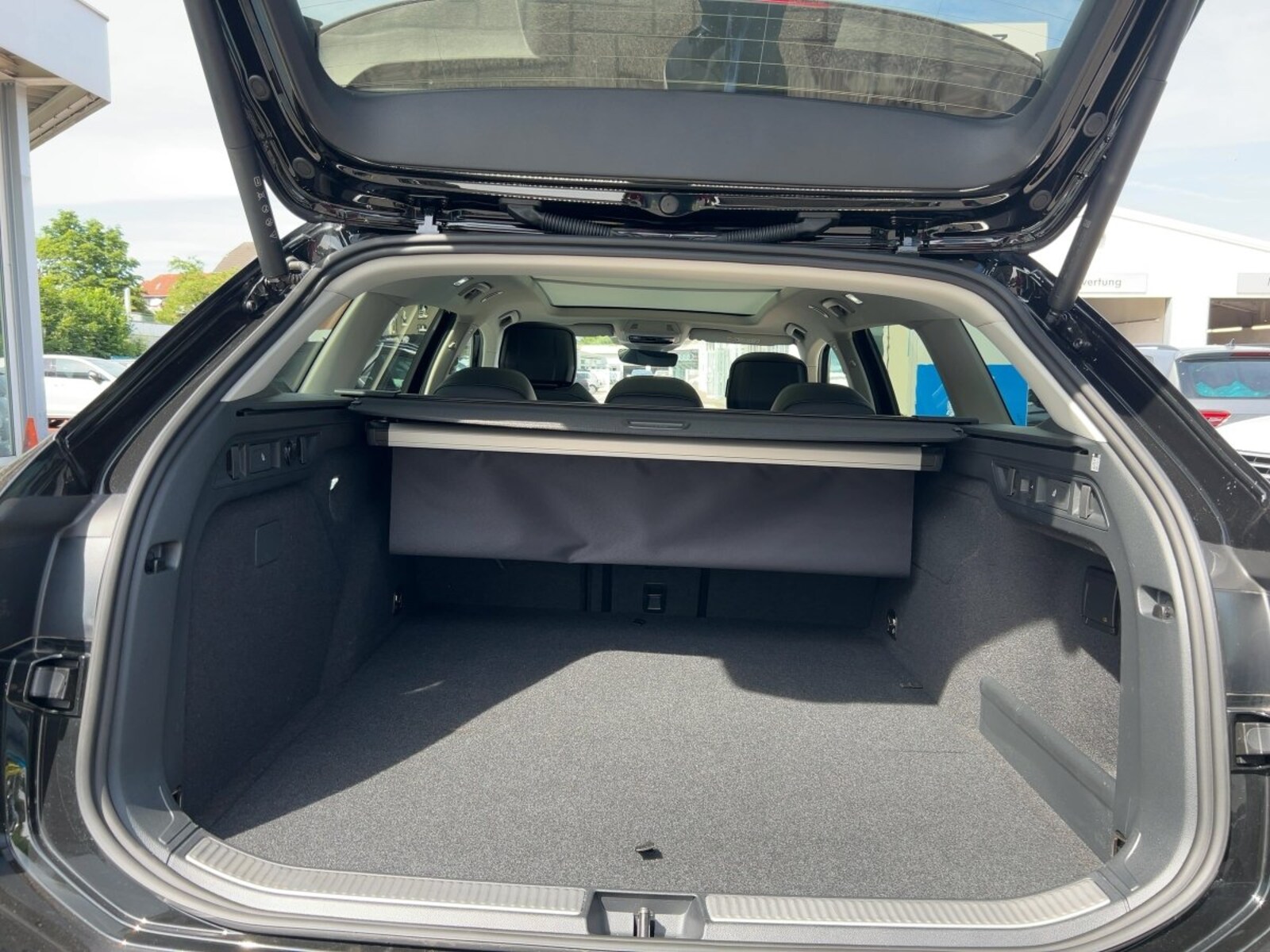 Volkswagen Passat – Bild 7