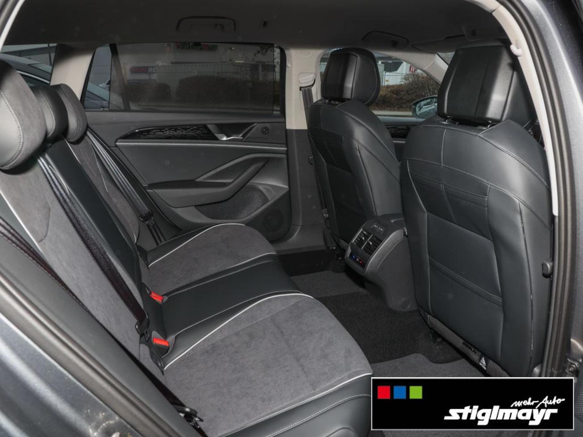 Volkswagen Passat Elegance