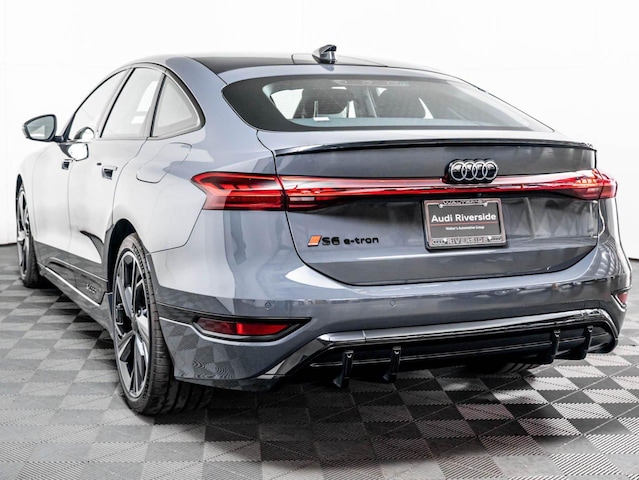 2027 Audi S6 Sportback e-tron