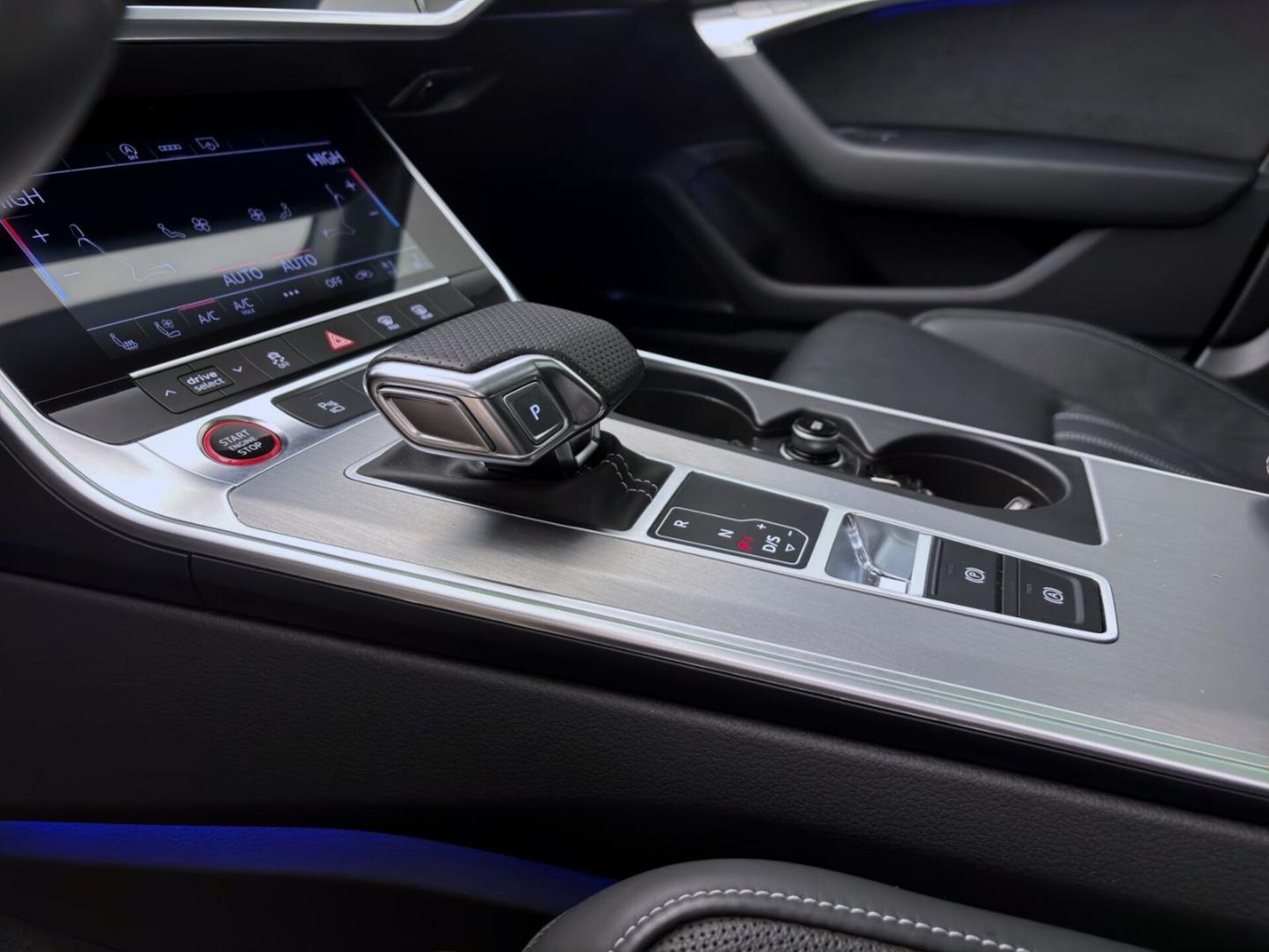 Audi S6 Avant