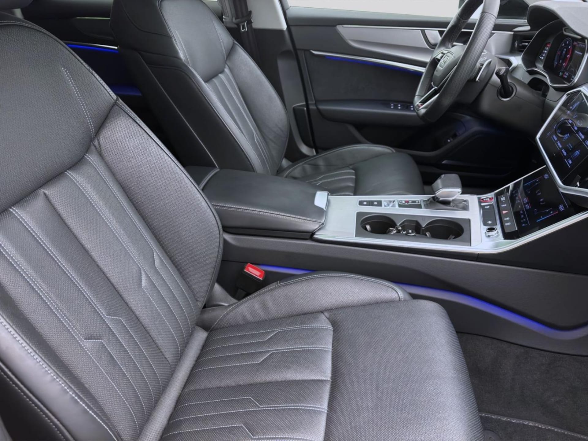 Audi S6 Avant