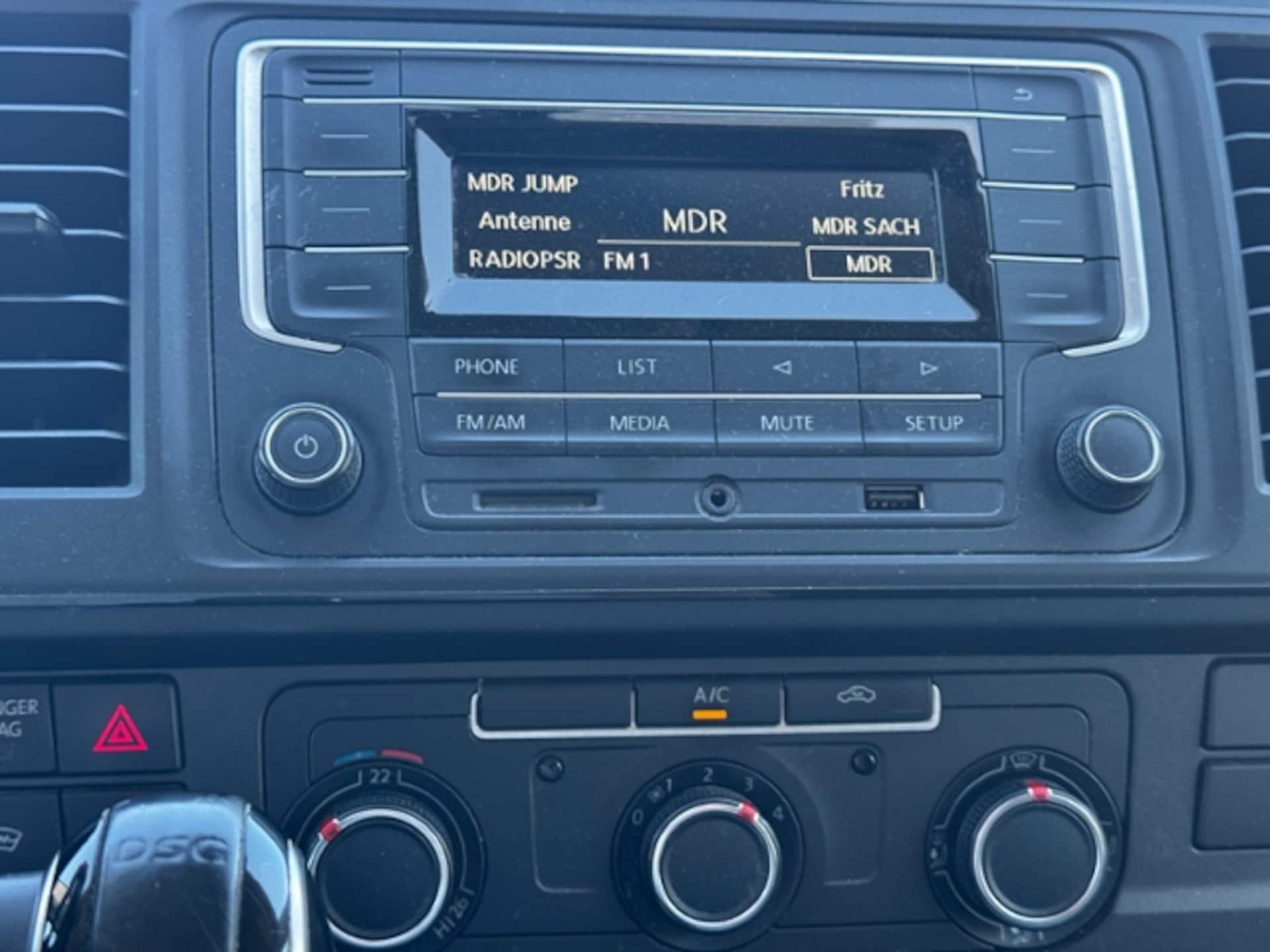 Volkswagen T6 Transporter Kasten kurzer Radstand