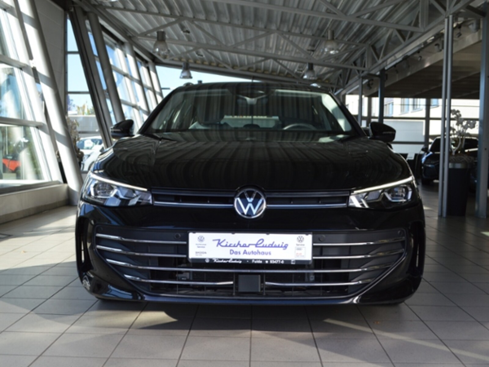 Volkswagen Passat – Bild 2