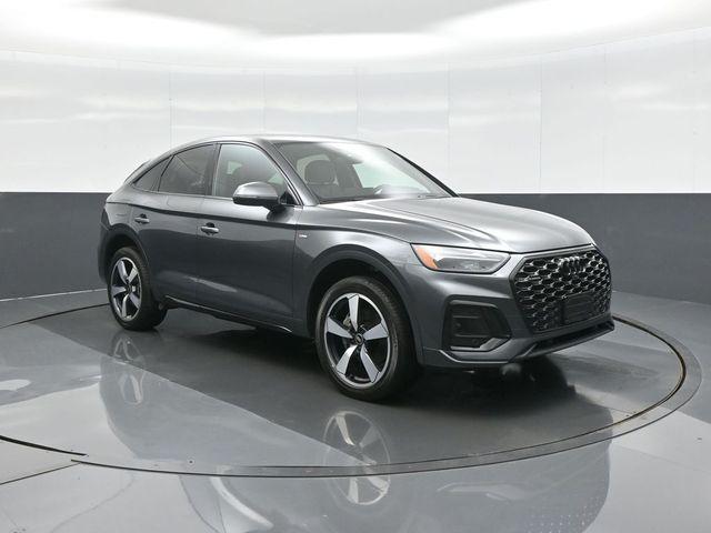 2023 Audi Q5 Sportback 45 Premium Plus's photo