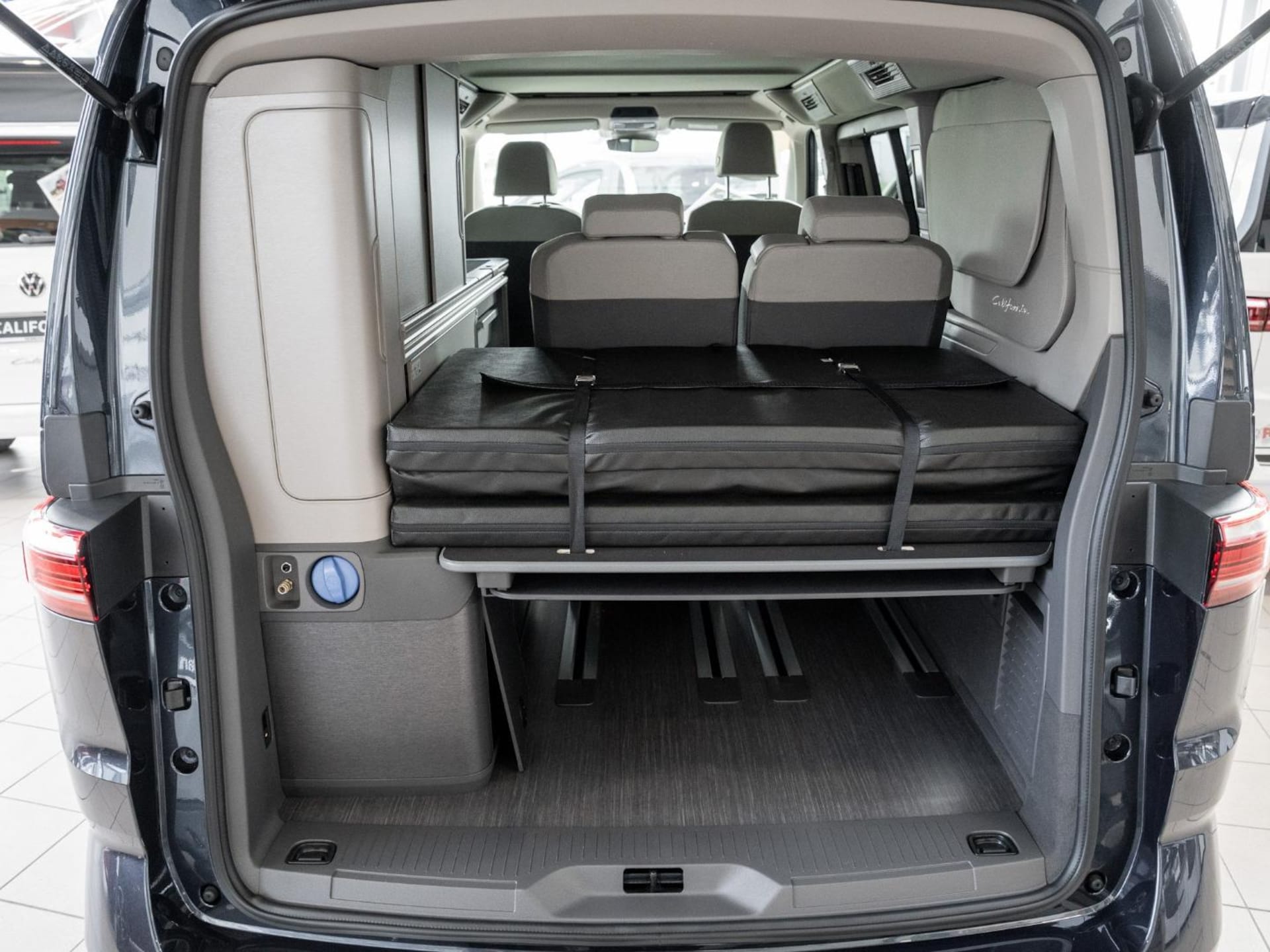 Volkswagen California Coast