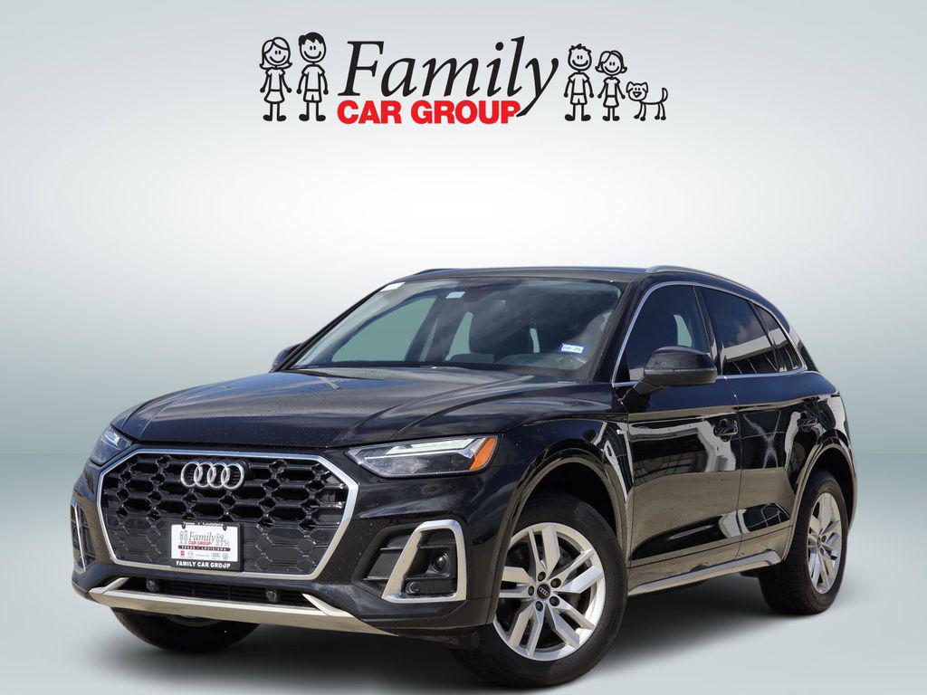 2023 Audi Q5 45 Premium's photo