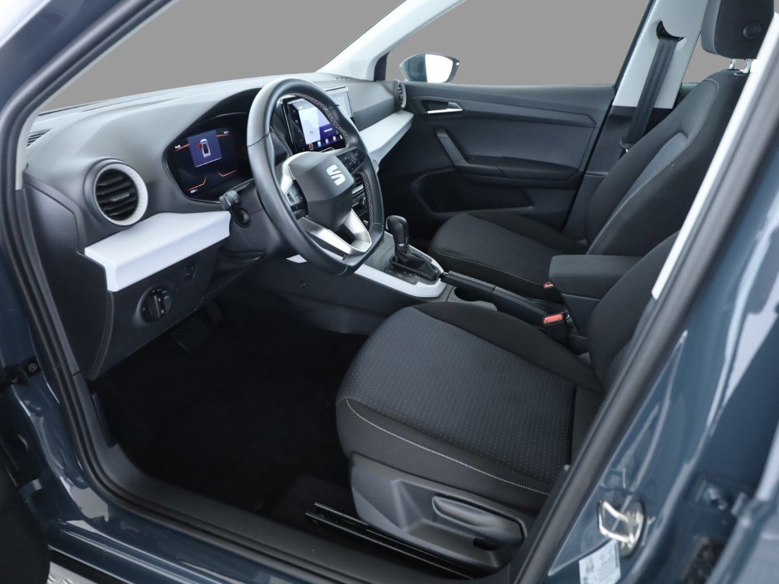 SEAT Arona – Bild 8
