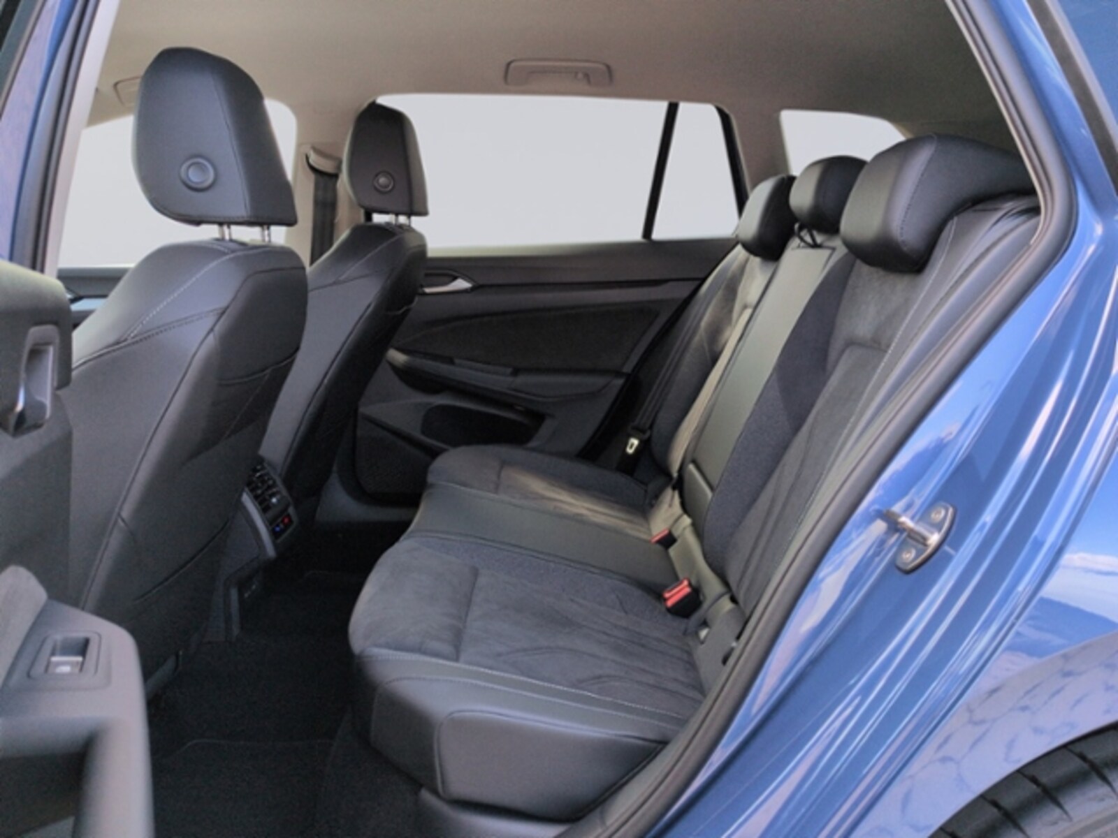 Volkswagen Golf Variant – Bild 15