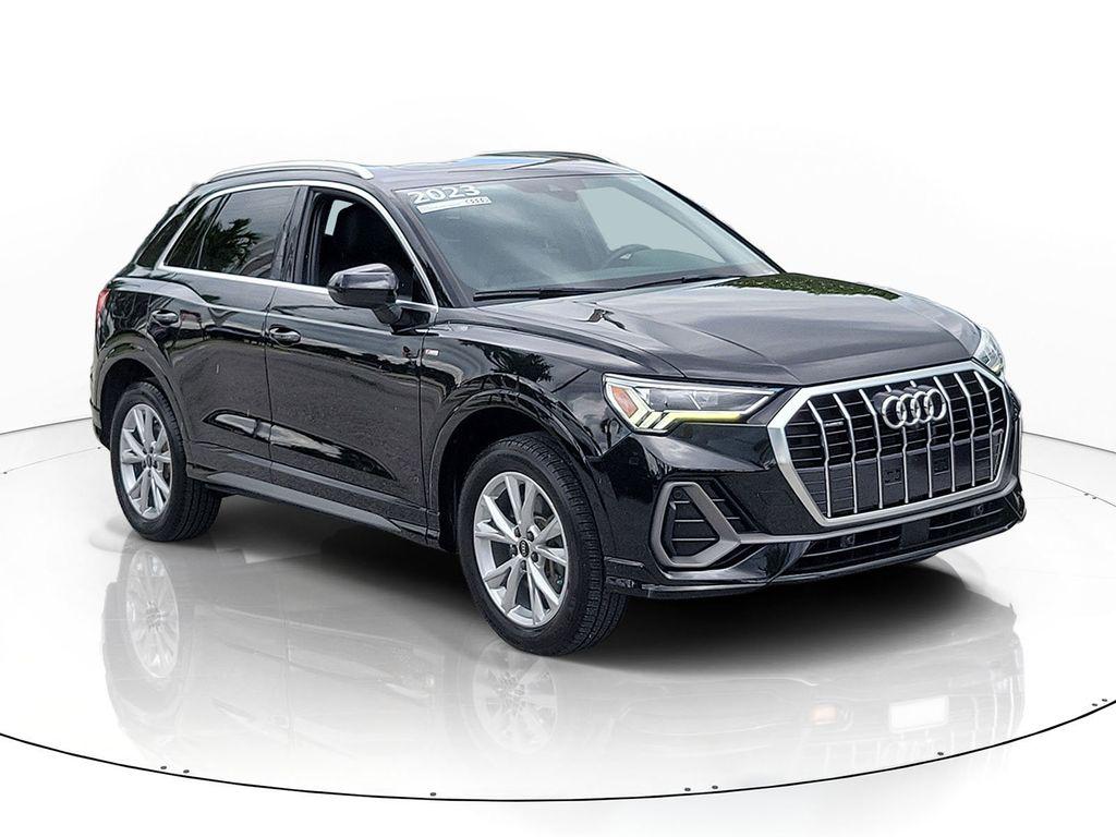 2023 Audi Q3 45 TFSI S Line Premium Plus quattro's photo