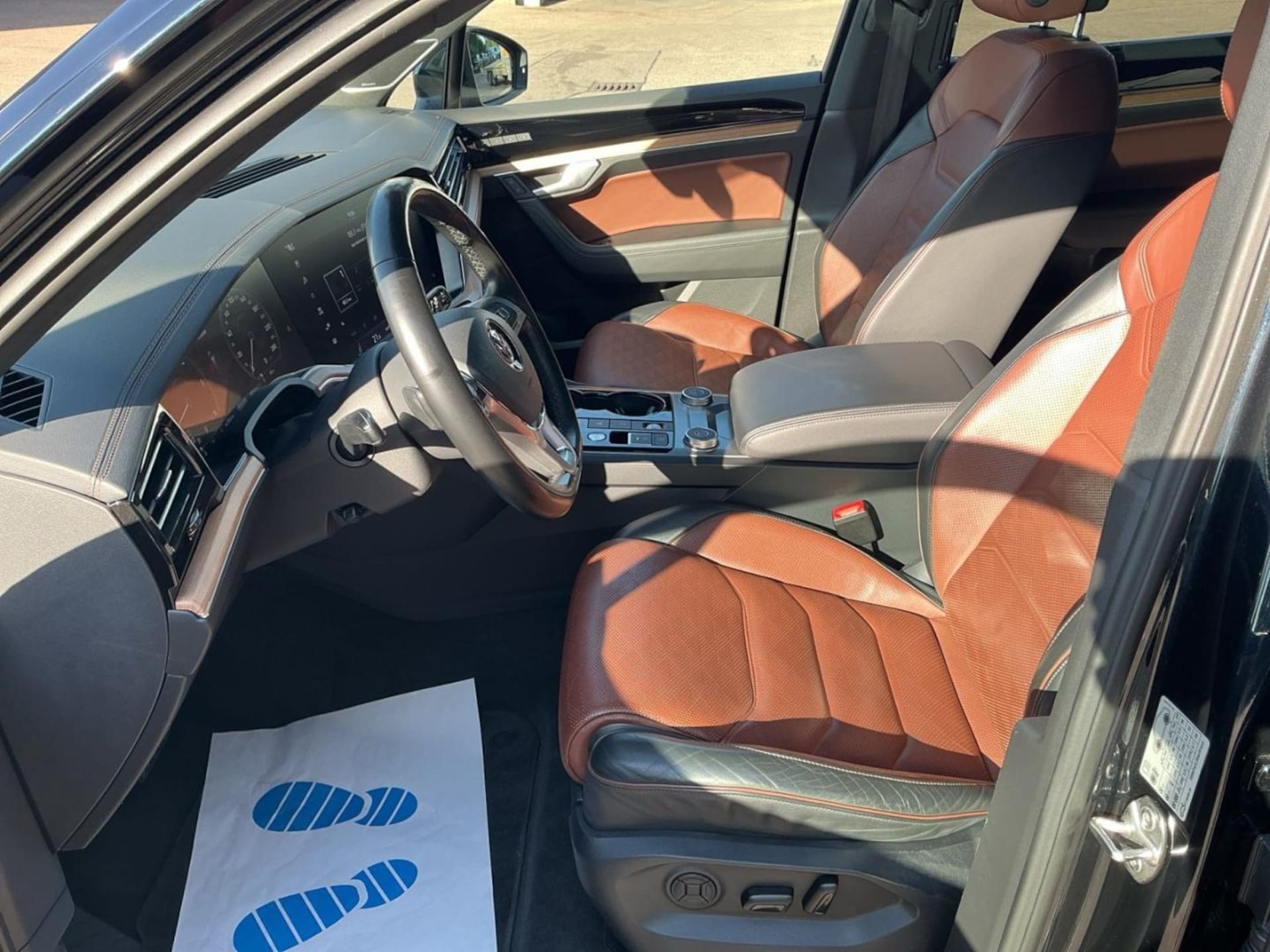 Volkswagen Touareg Basis-Modell