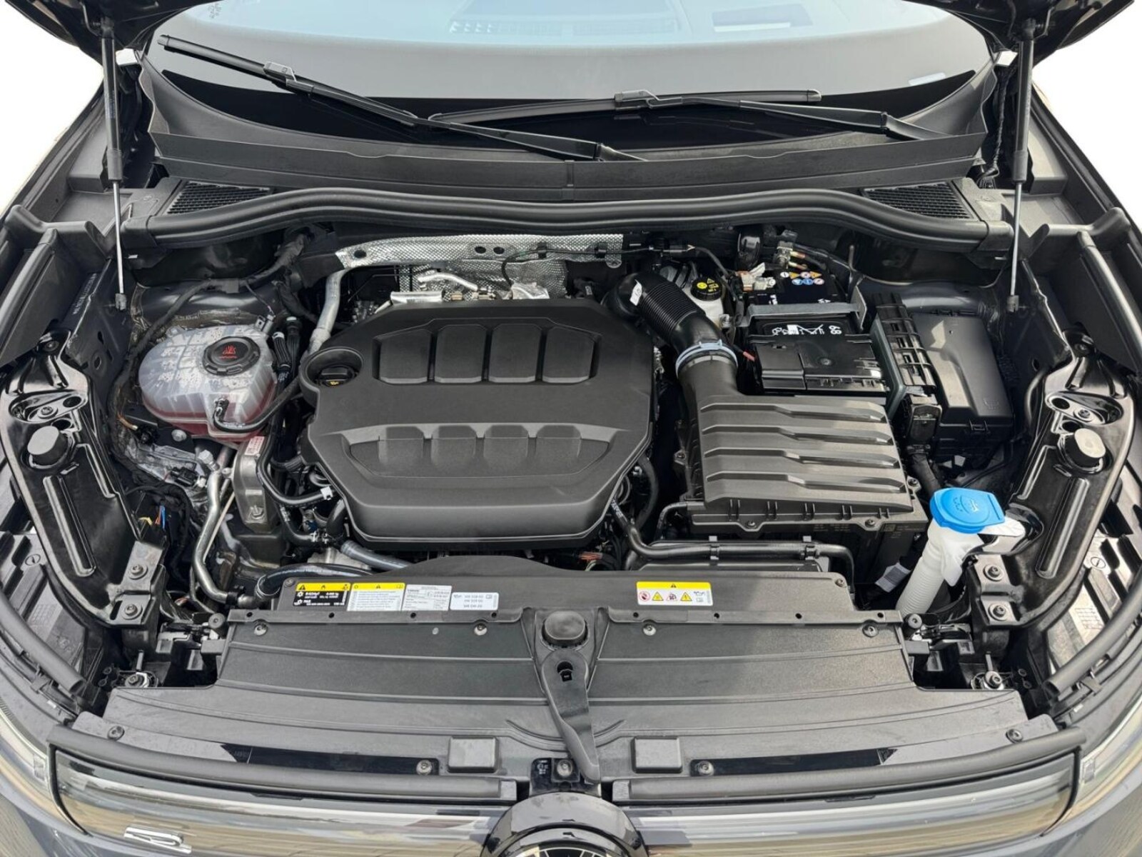 Volkswagen Tiguan – Bild 12