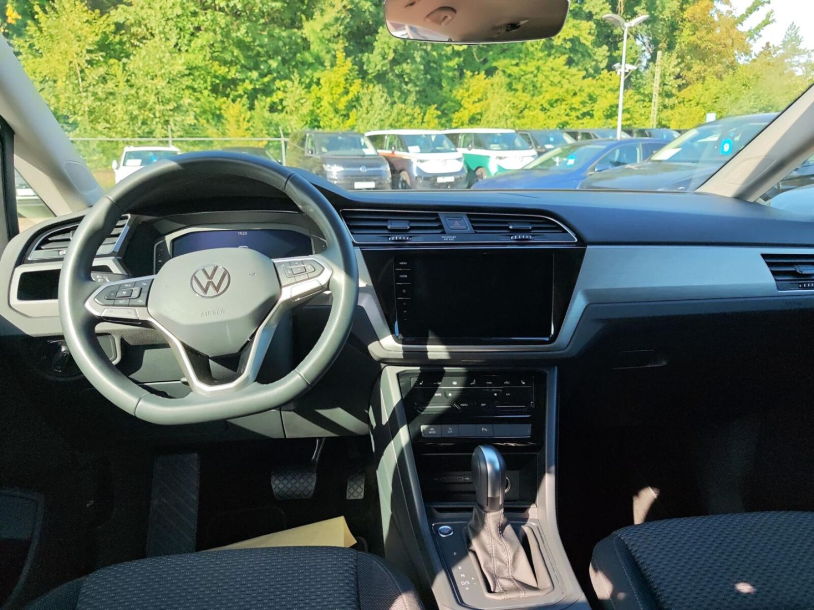 Volkswagen Touran – Bild 9