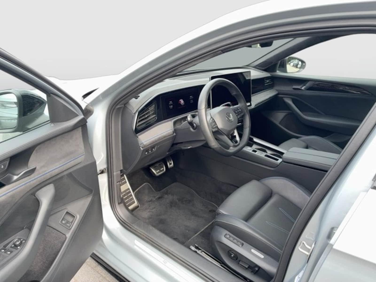 Volkswagen Passat – Bild 8