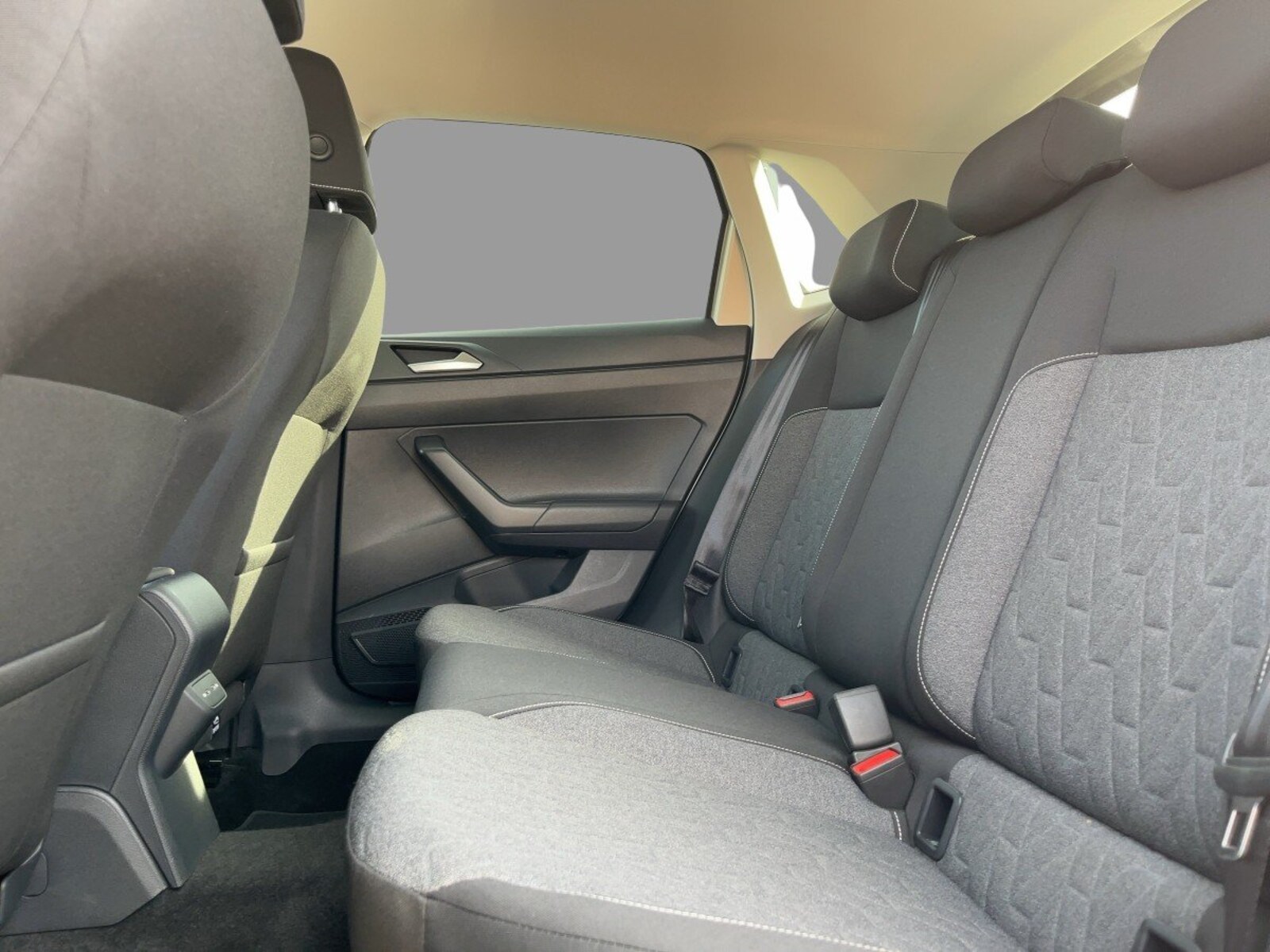 Volkswagen Polo – Bild 9