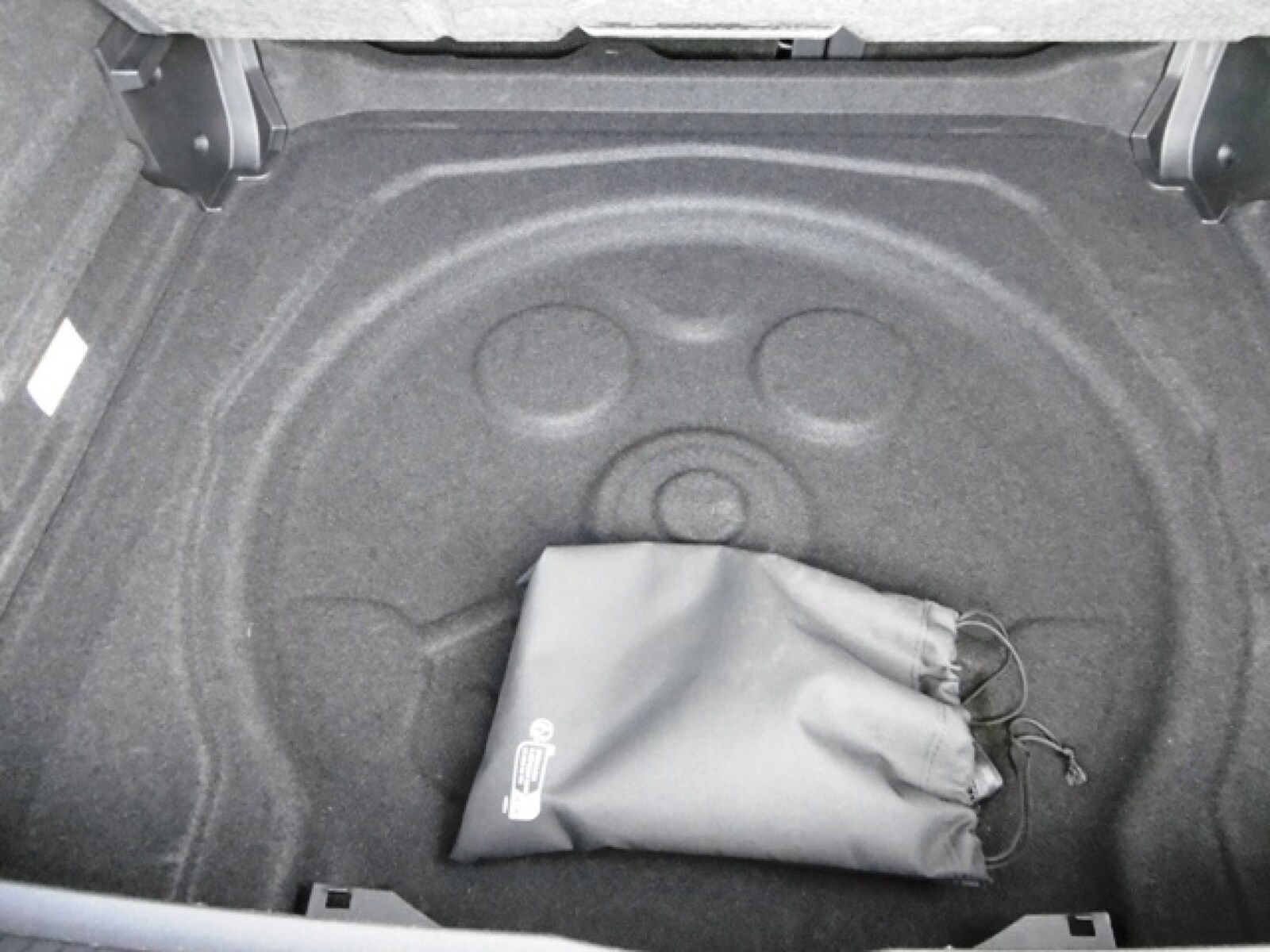Volkswagen Tiguan – Bild 18