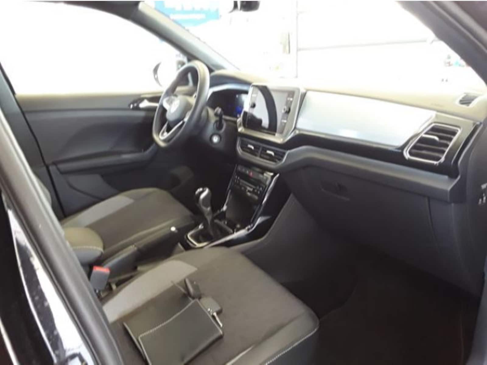 Volkswagen T-Cross – Bild 10