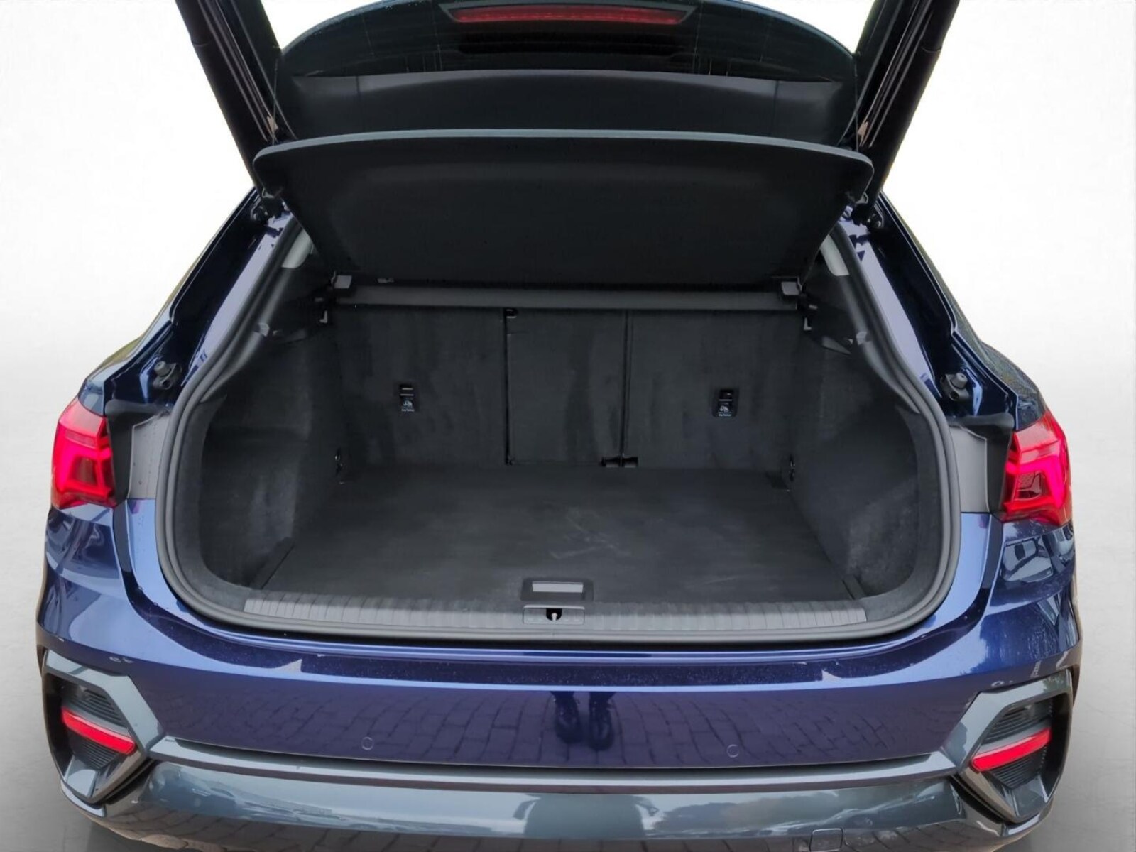 Audi Q3 Sportback – Bild 10