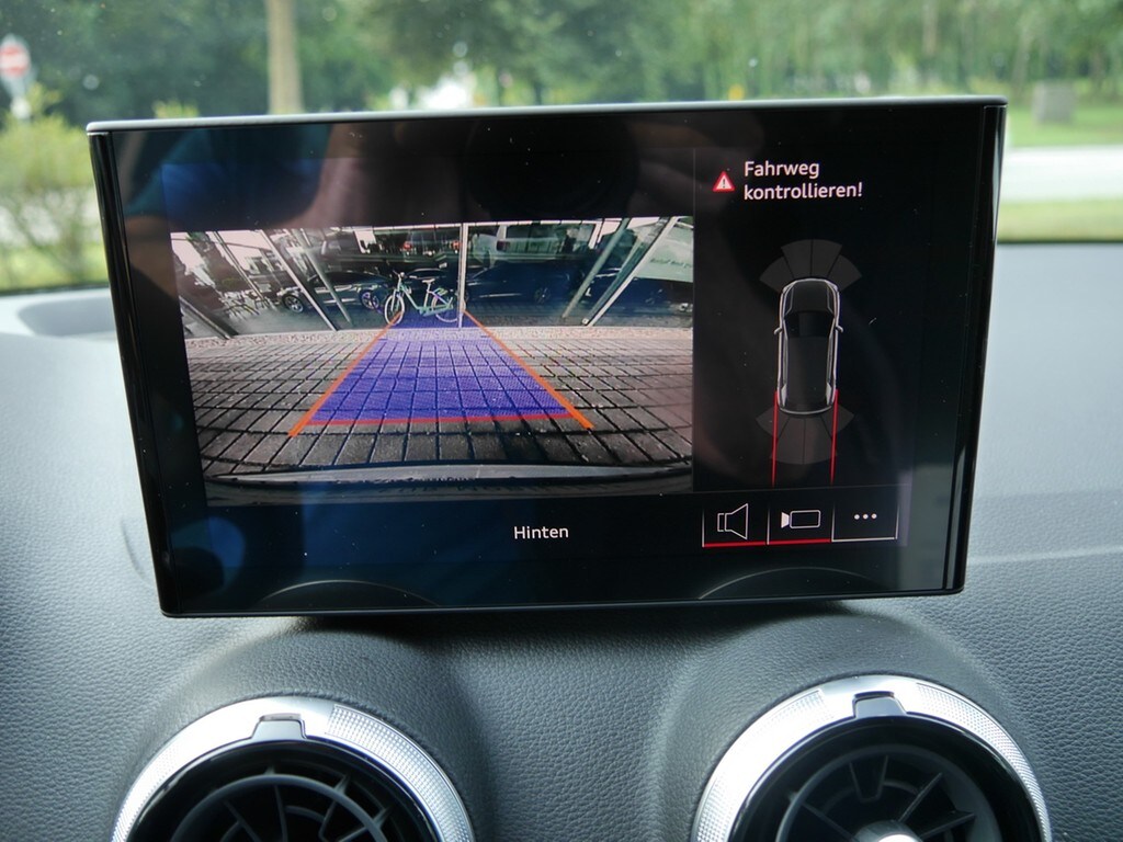 Image about Audi Q2 S line 35 TFSI S tronic