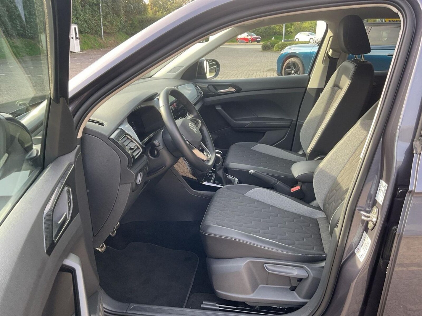 Volkswagen T-Cross – Bild 9