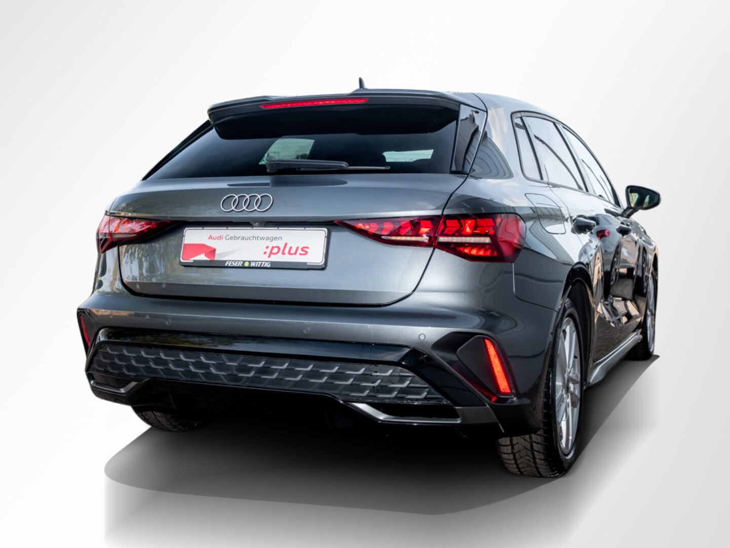 Bild über Audi A3 Sportback S line 35 TFSI S tronic - für weitere Informationen kontaktieren Sie den Audi Partner