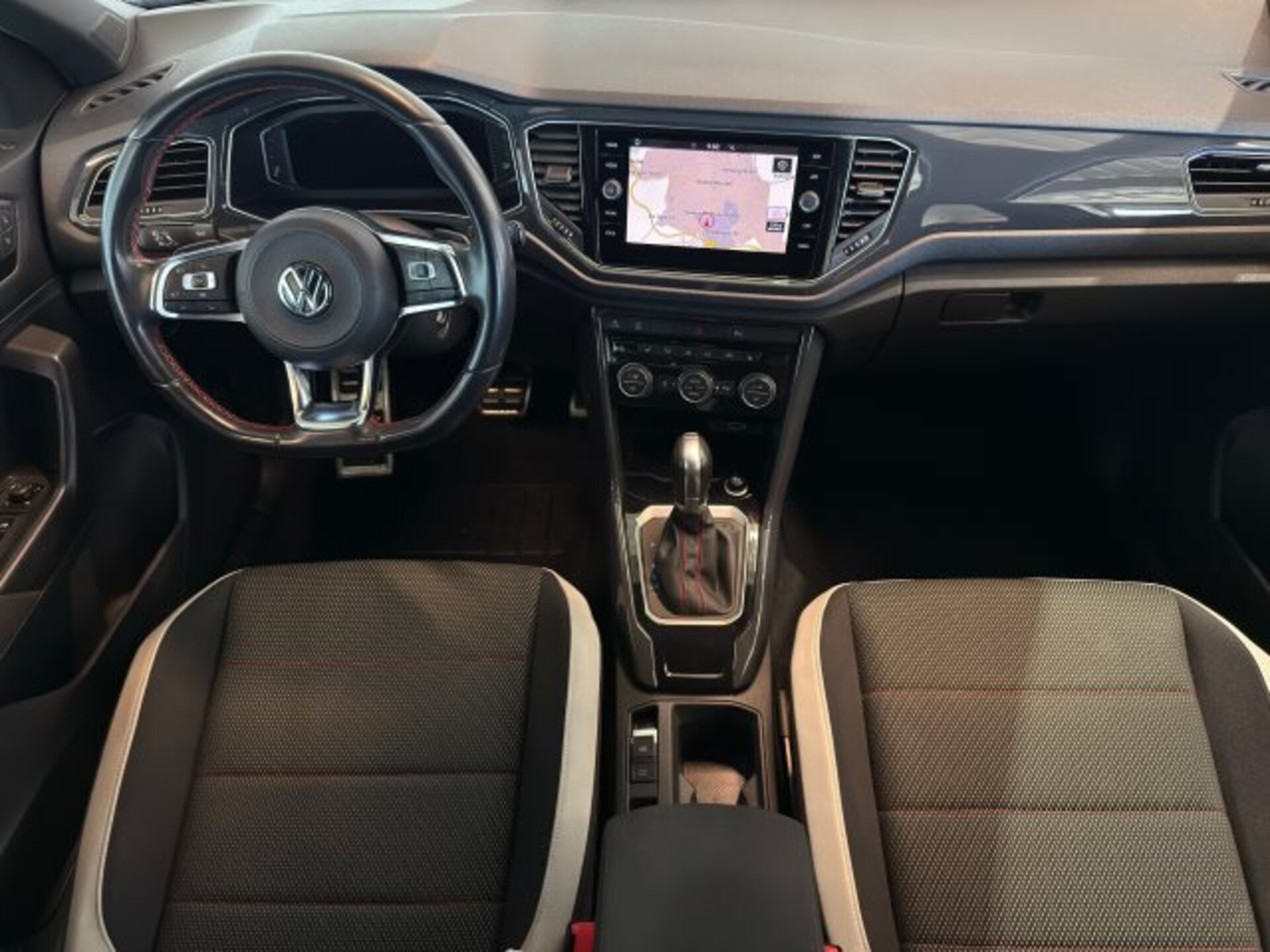 Volkswagen T-Roc Sport