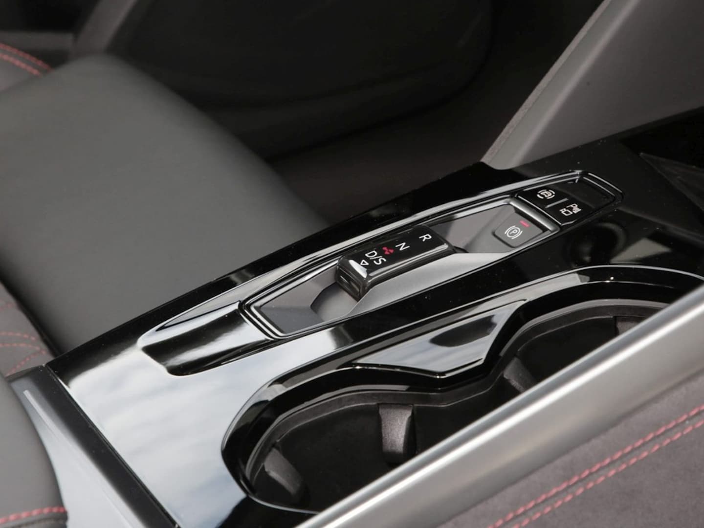 Bild über Audi Q5 Sportback TFSI quattro 150 kW S tronic - für weitere Informationen kontaktieren Sie den Audi Partner