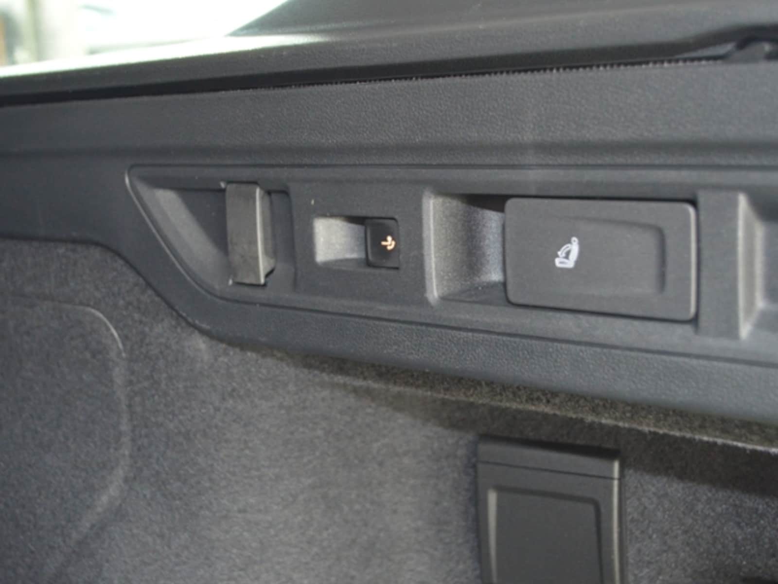 Volkswagen Passat – Bild 14