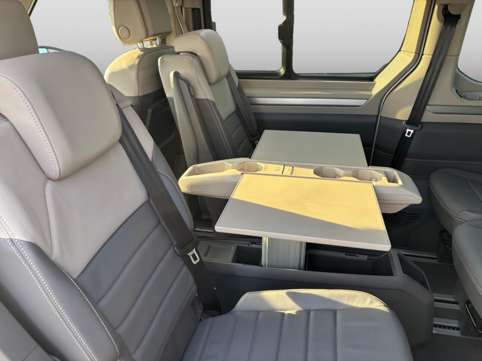 Volkswagen Multivan – Bild 13