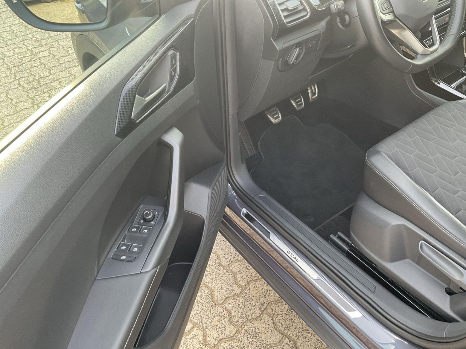 Volkswagen T-Cross – Bild 18