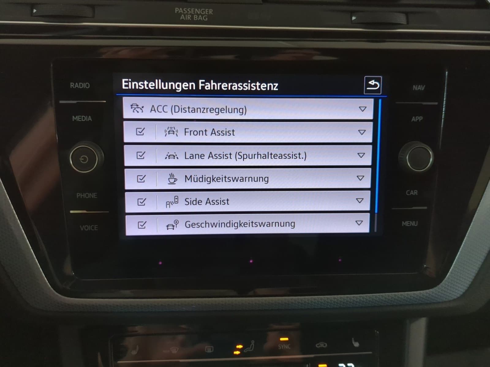 Volkswagen Touran – Bild 16
