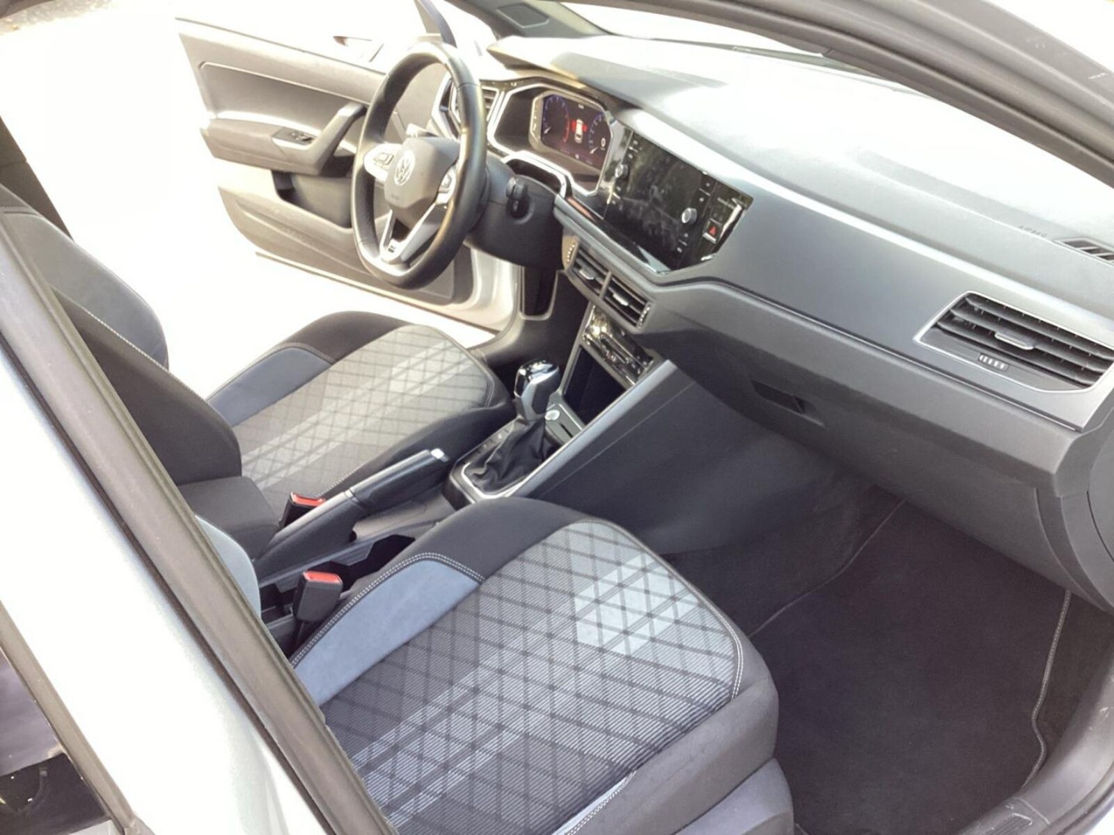 Volkswagen Polo – Bild 17