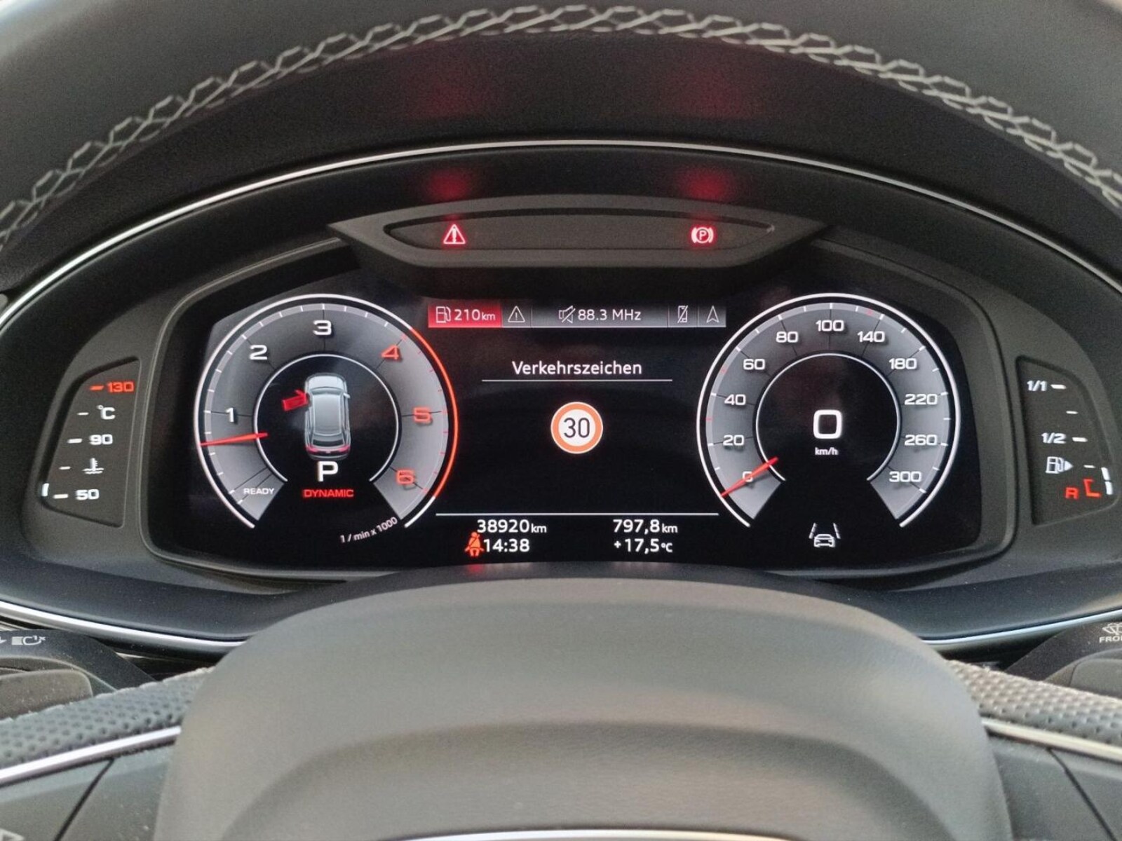 Audi Q8 – Bild 12