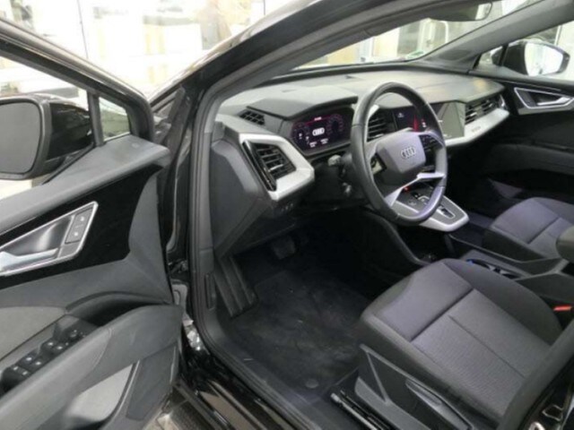 Image about Audi Q4 e-tron 40 e-tron