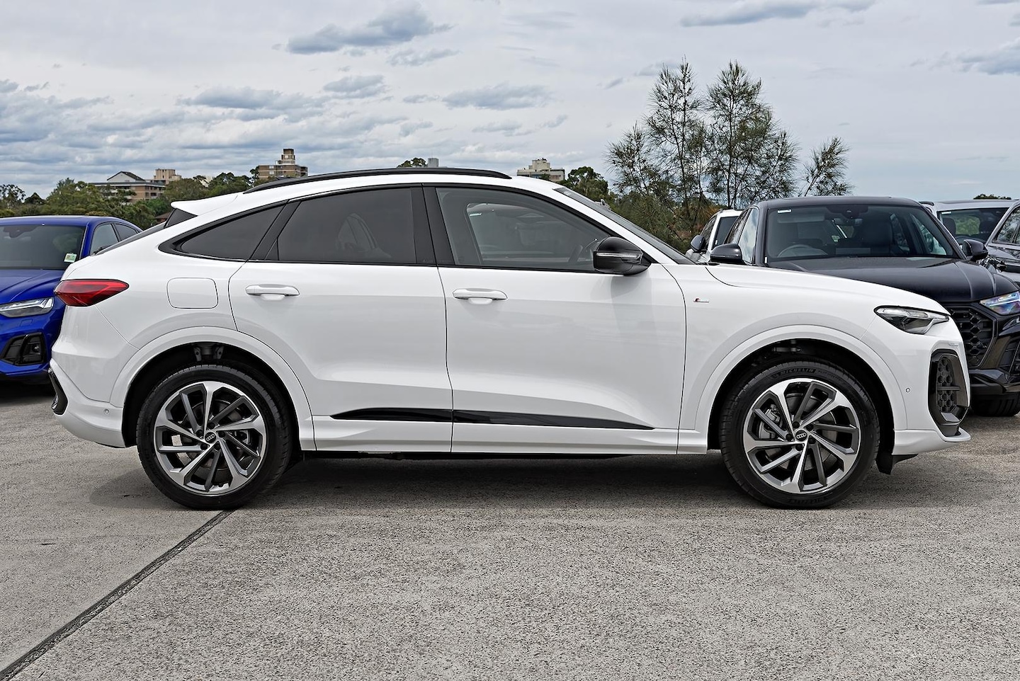 Image about Audi Q5 Sportback TDI quattro 150 kW
