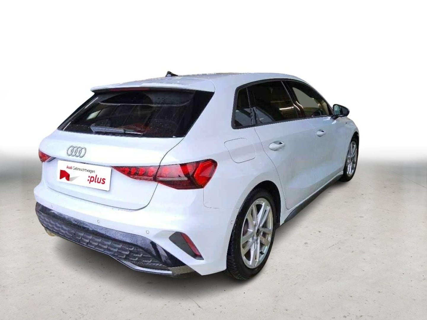 Bild über Audi A3 Sportback S line 35 TFSI S tronic - für weitere Informationen kontaktieren Sie den Audi Partner