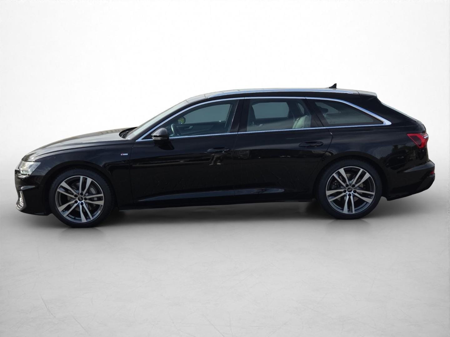 Bild über Audi A6 Avant sport 45 TFSI quattro S tronic - für weitere Informationen kontaktieren Sie den Audi Partner