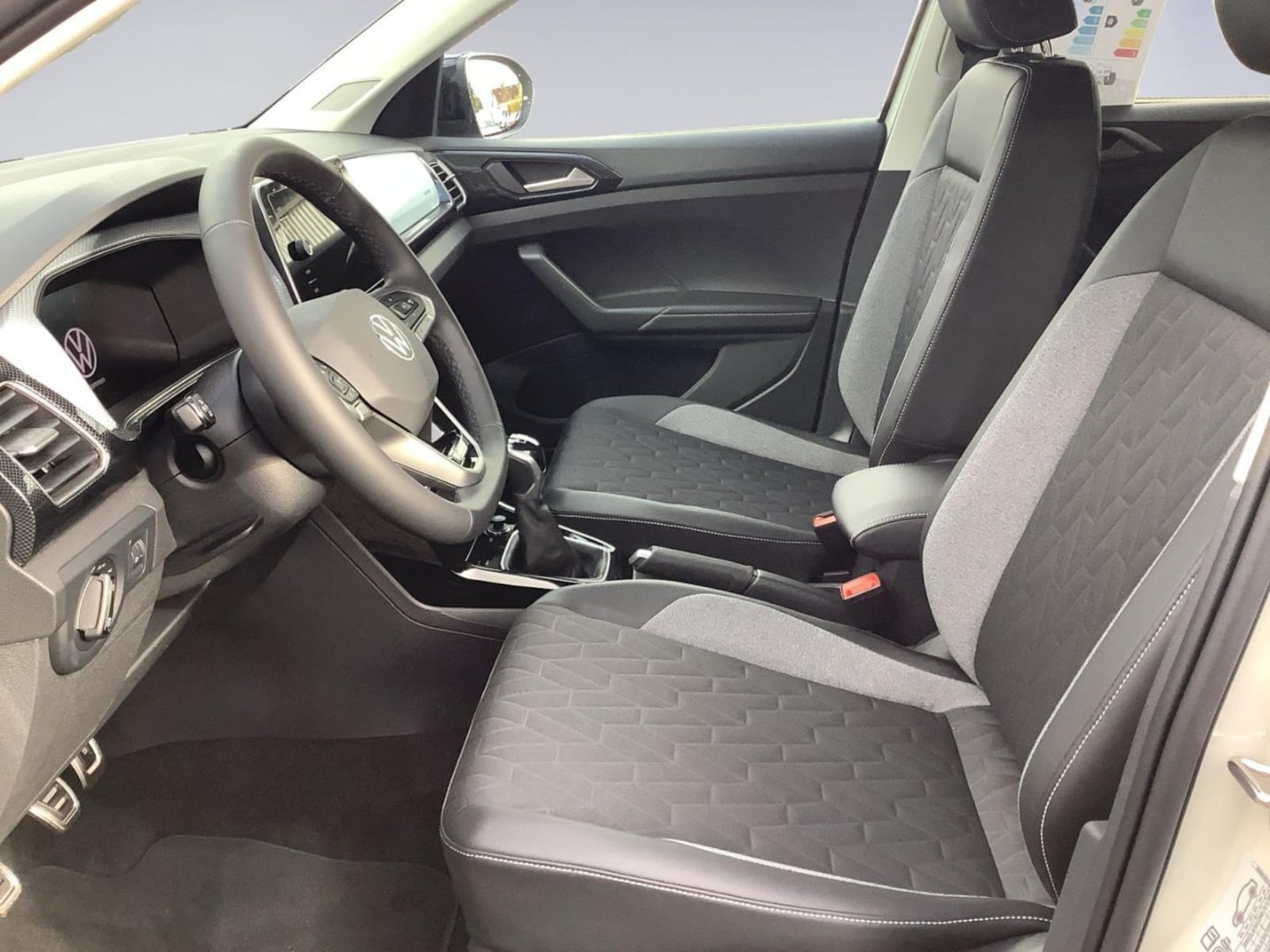 Volkswagen T-Cross – Bild 9