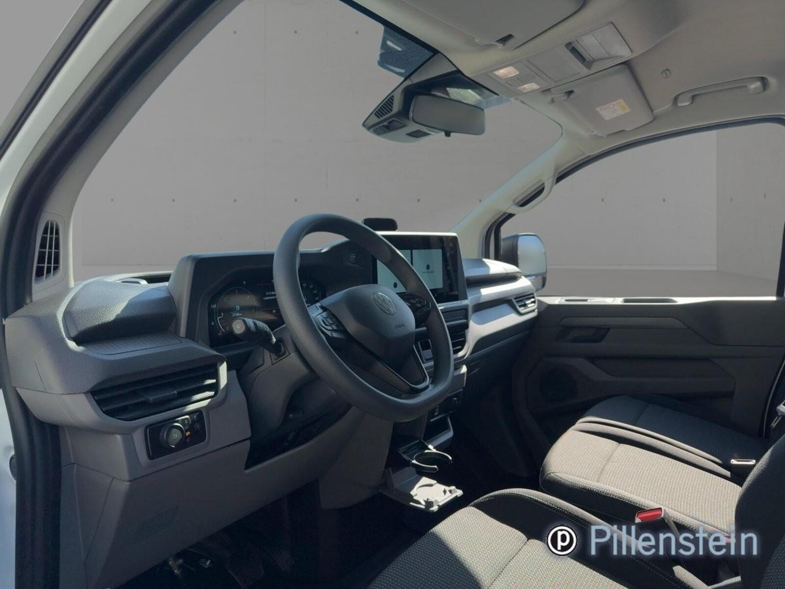 Volkswagen Transporter Kombi kurzer Radstand – Bild 3