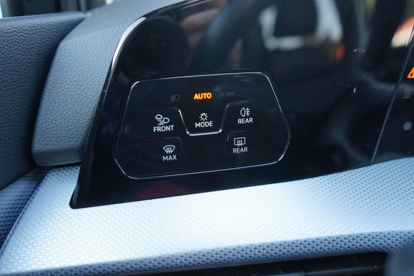 Volkswagen Golf – Bild 17