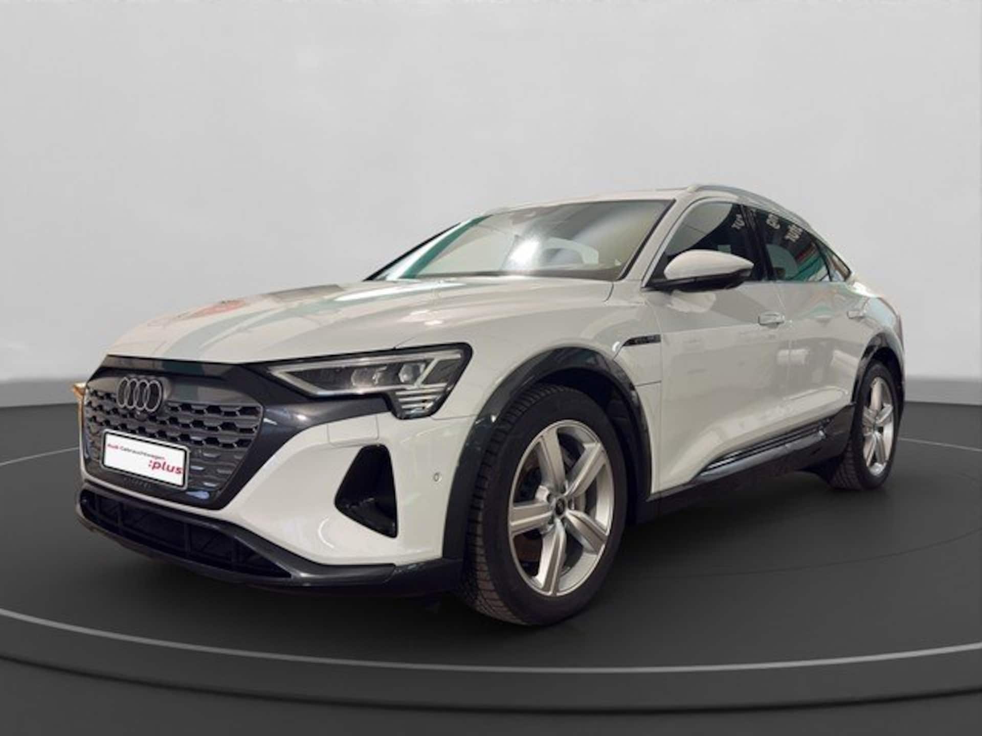 Audi Q8 Sportback e-tron Advanced