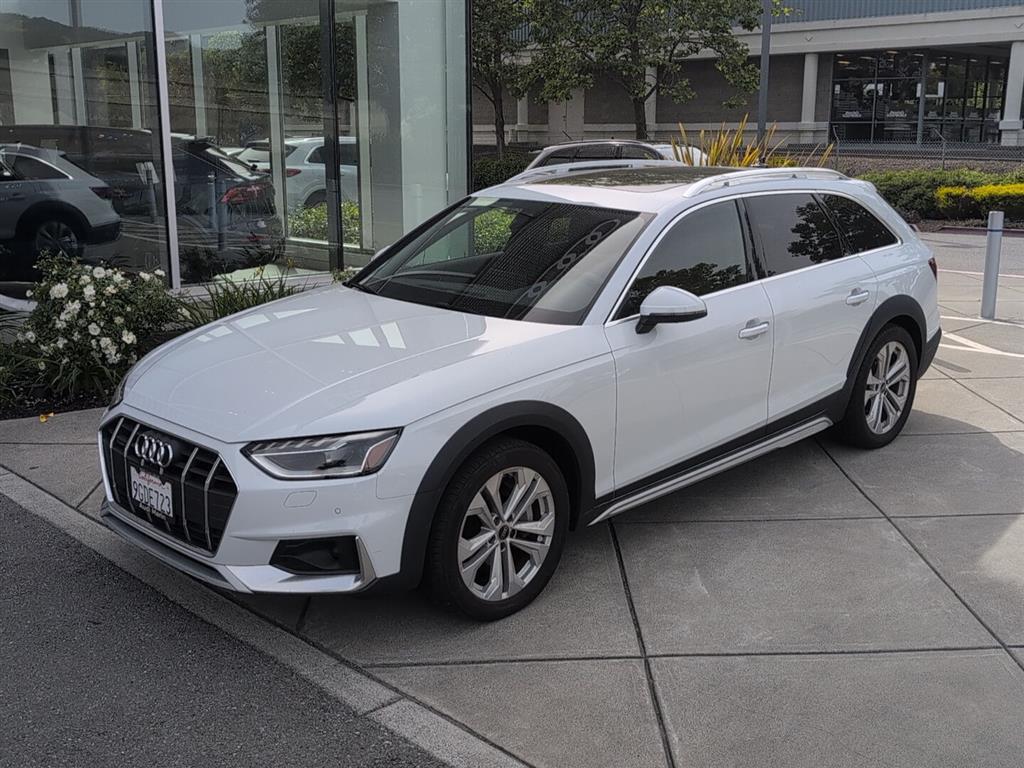 2023 Audi A4 allroad 45 Premium Plus quattro S tronic's photo