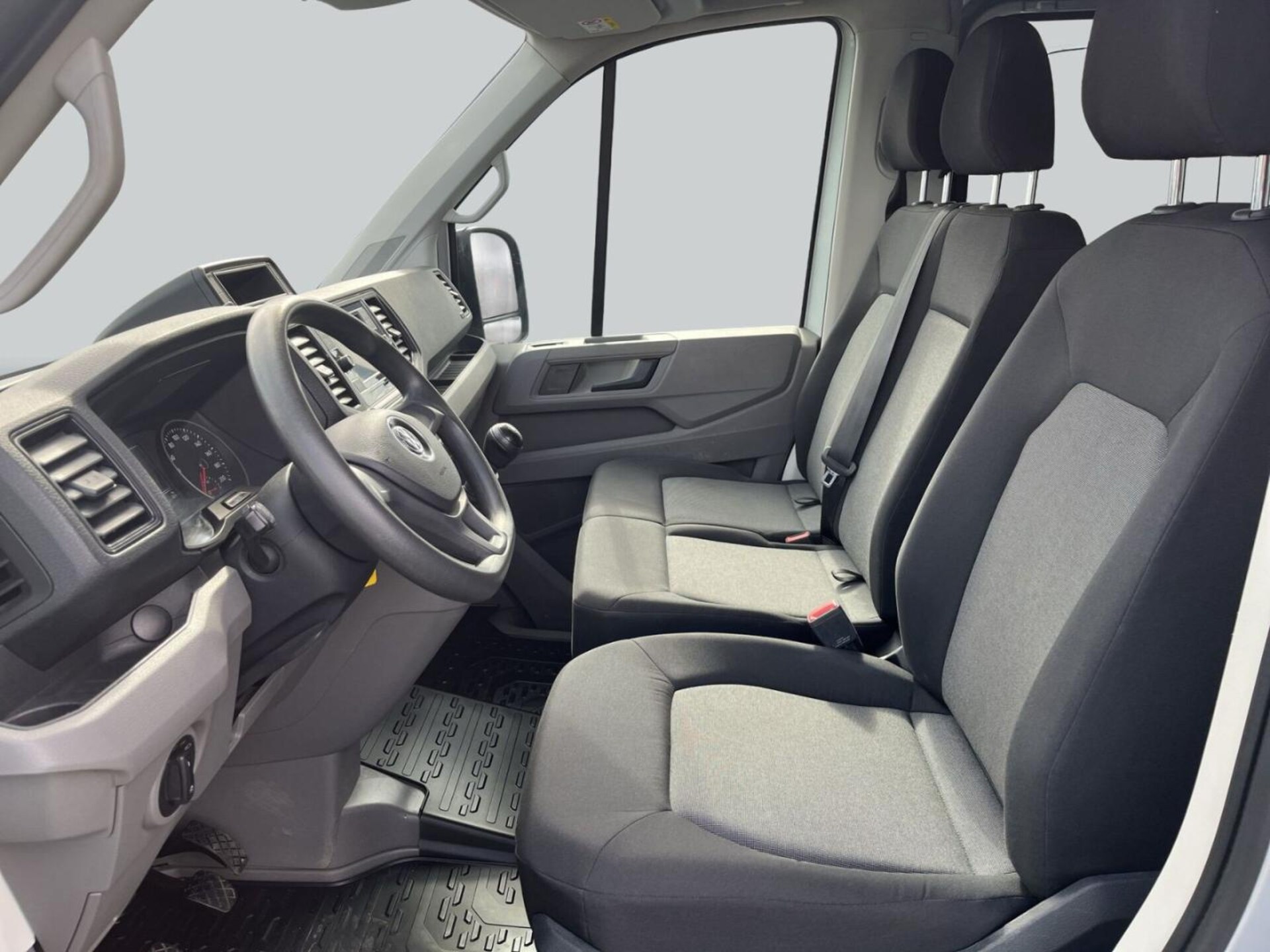Volkswagen Crafter Kasten langer Radstand