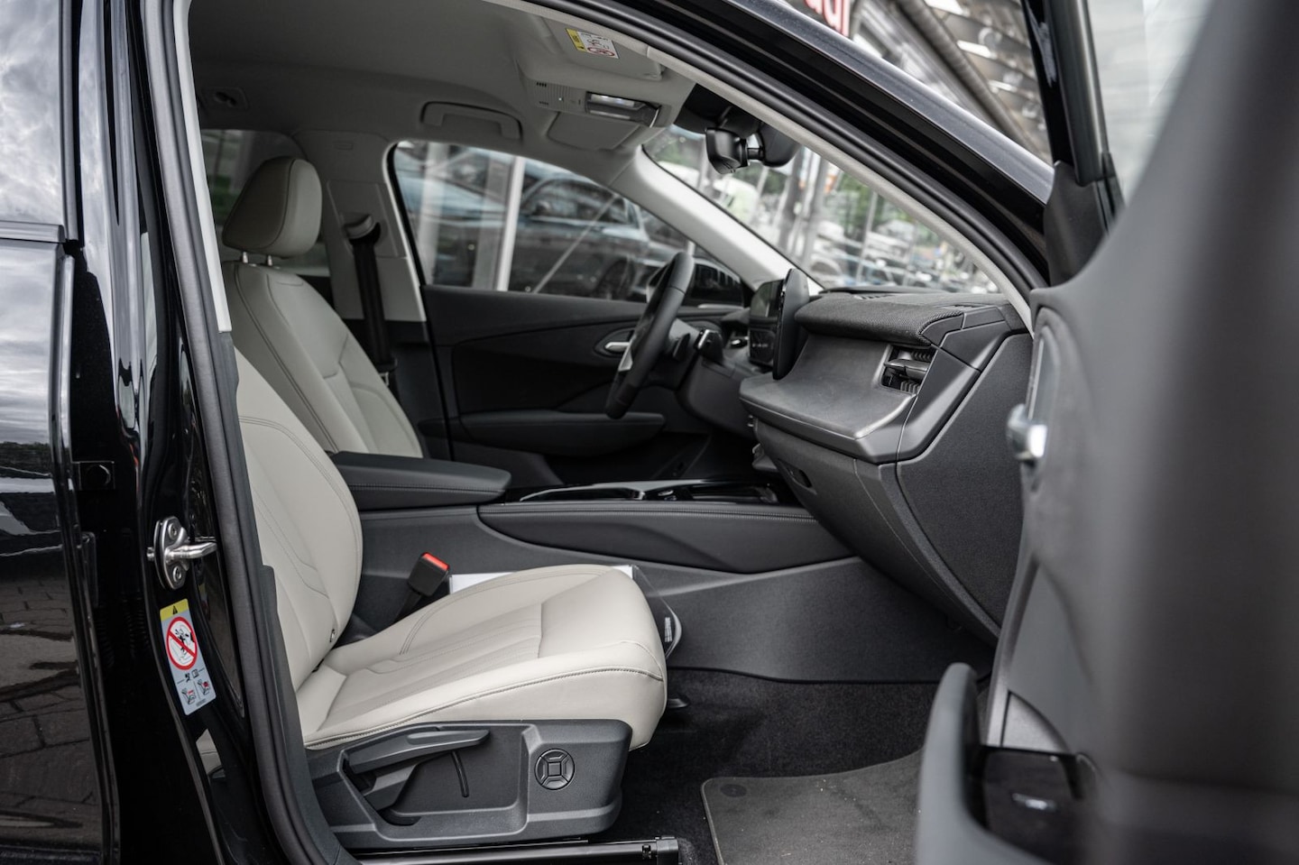 Bild über Audi Q3 SUV TFSI quattro 150 kW S tronic - für weitere Informationen kontaktieren Sie den Audi Partner