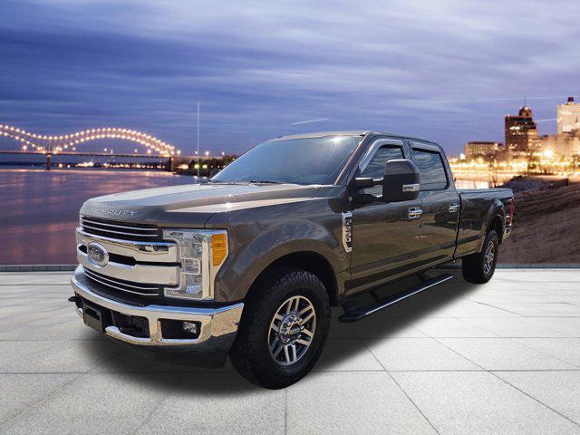 2017 Ford F-250 Lariat Crew Cab 8' Box's photo