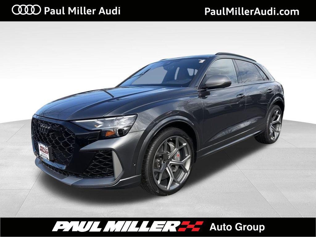 2026 Audi RS Q8 -'s photo