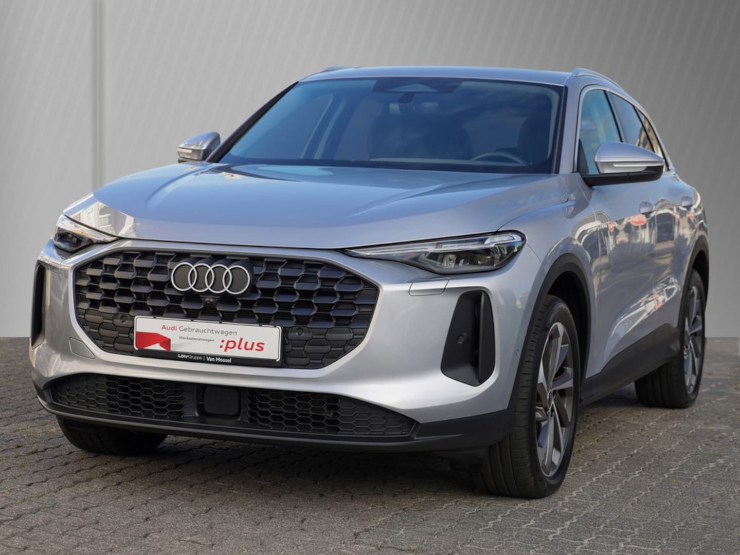 Bild über Audi Q5 SUV TDI quattro 150 kW S tronic - für weitere Informationen kontaktieren Sie den Audi Partner
