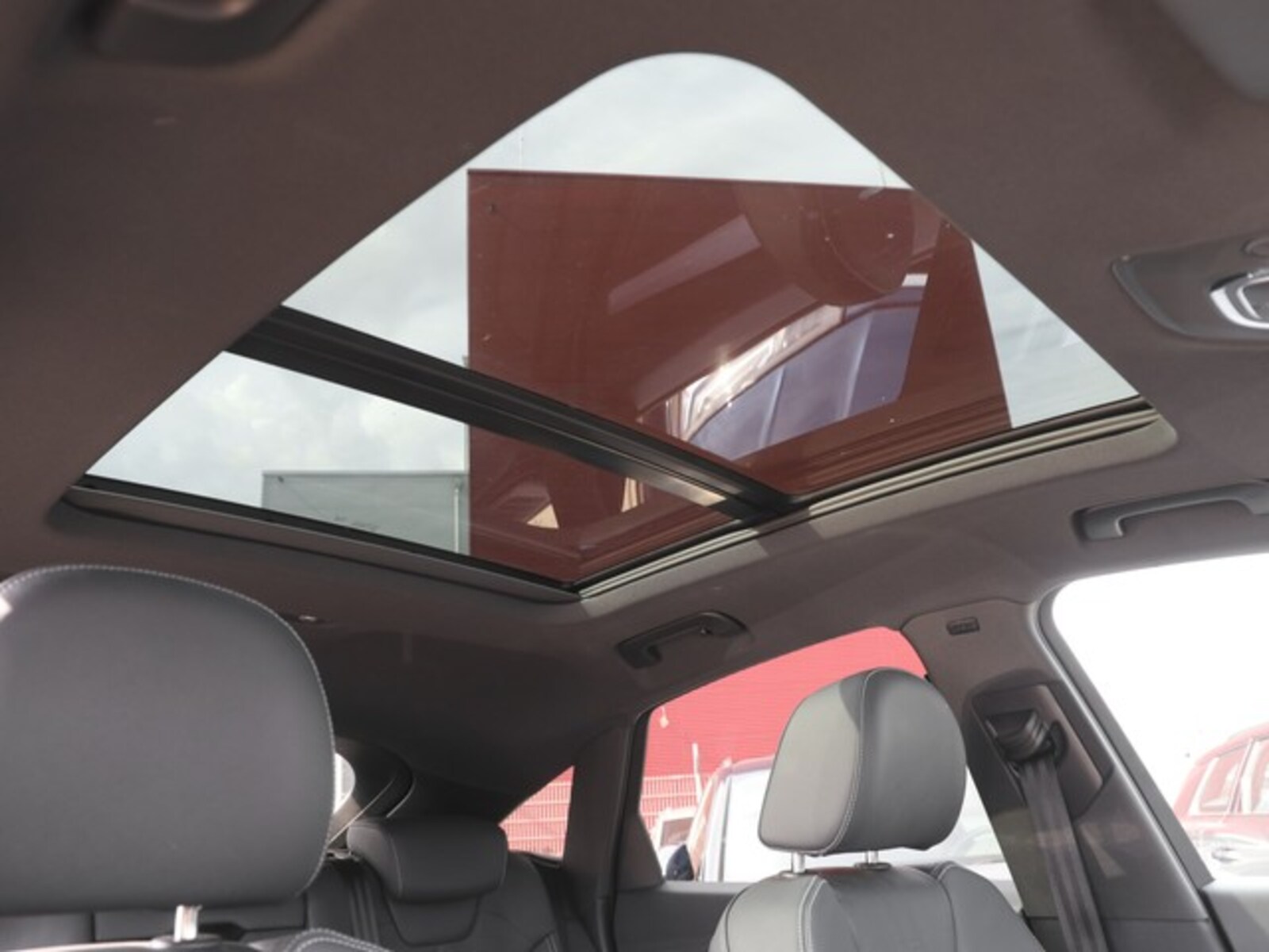 Audi Q5 Sportback – Bild 12